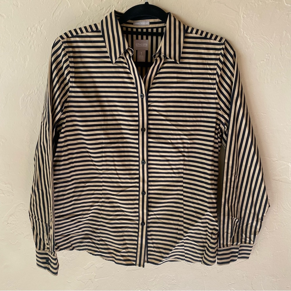 Chicos Black Tan Striped Button Up Shirt Wrinkle Resistant Size medium 8 10